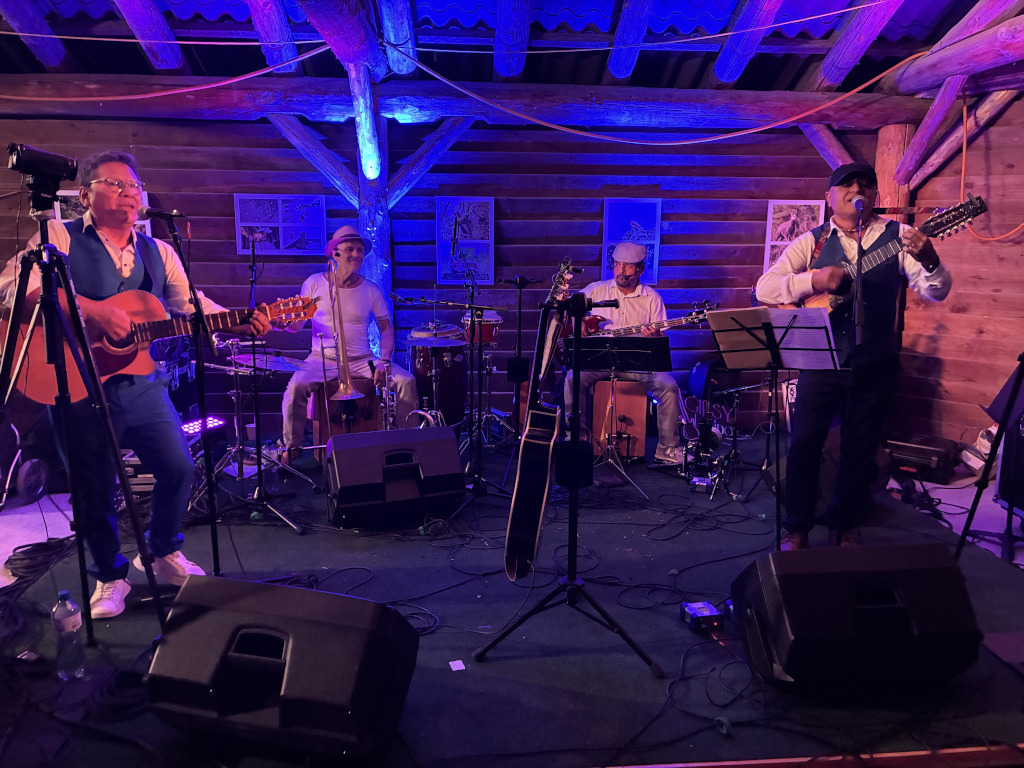 Gipsy Latino on stage at Vens'Stock 2025