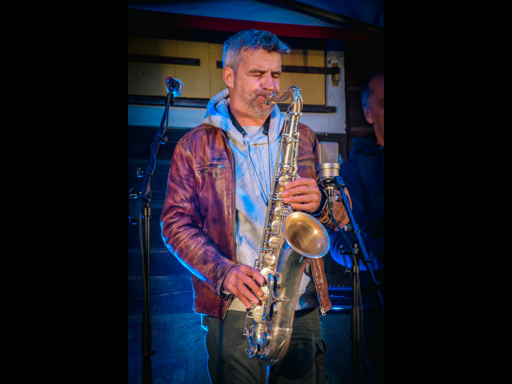 JohnTone Trio on stage at Vens'Stock 2026