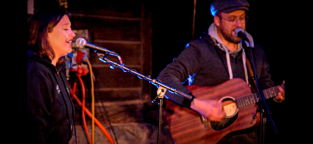 The Fox in the Basement on stage at Vens'Stock 2026